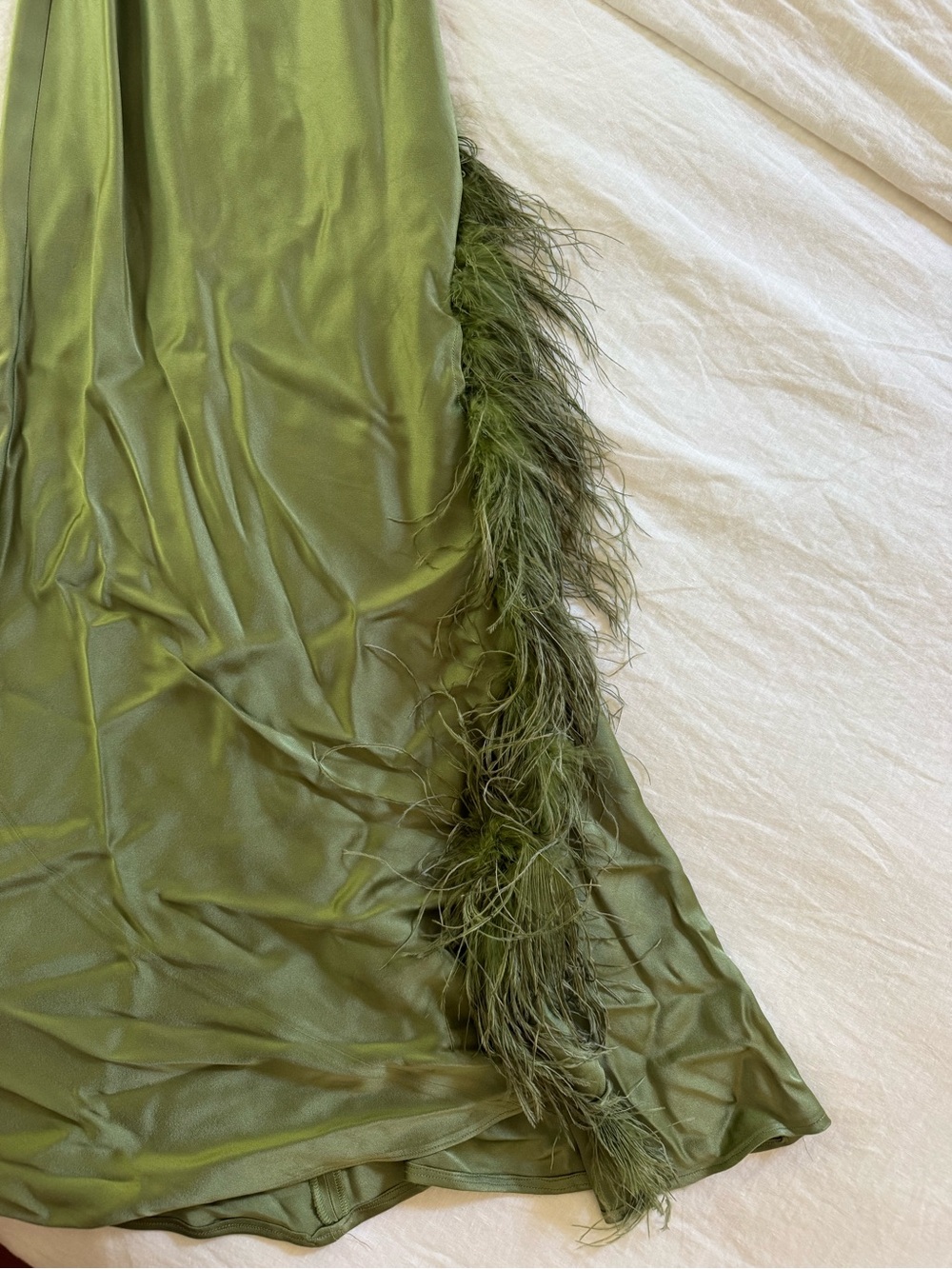 LAPOINTE Feather Gown - Picture 6 of 8
